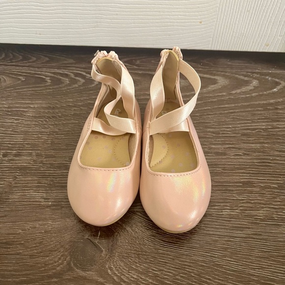 Cat & Jack ballet flats - Picture 1 of 5